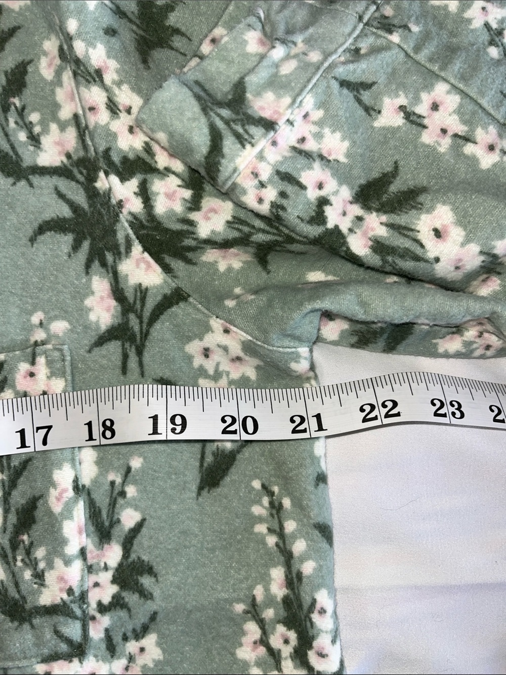 Garnett Hill 100% Organic Cotton Sage Green White Floral Flannel Pajamas Sz M - Picture 4 of 14
